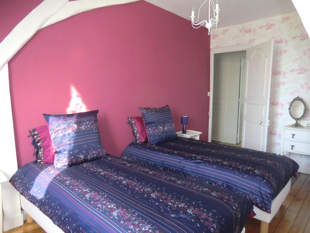 Chateau De Maillot Hotel Bonneville-la-Louvet Room photo